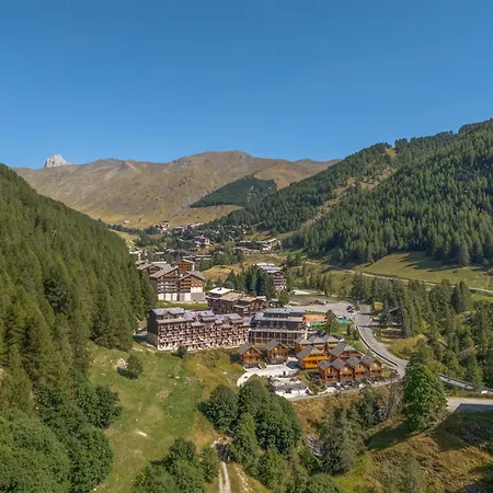 Auriac - A01- 4 Pers Appartement *