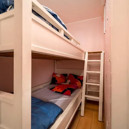 Auriac - A01- 4 Pers Allos